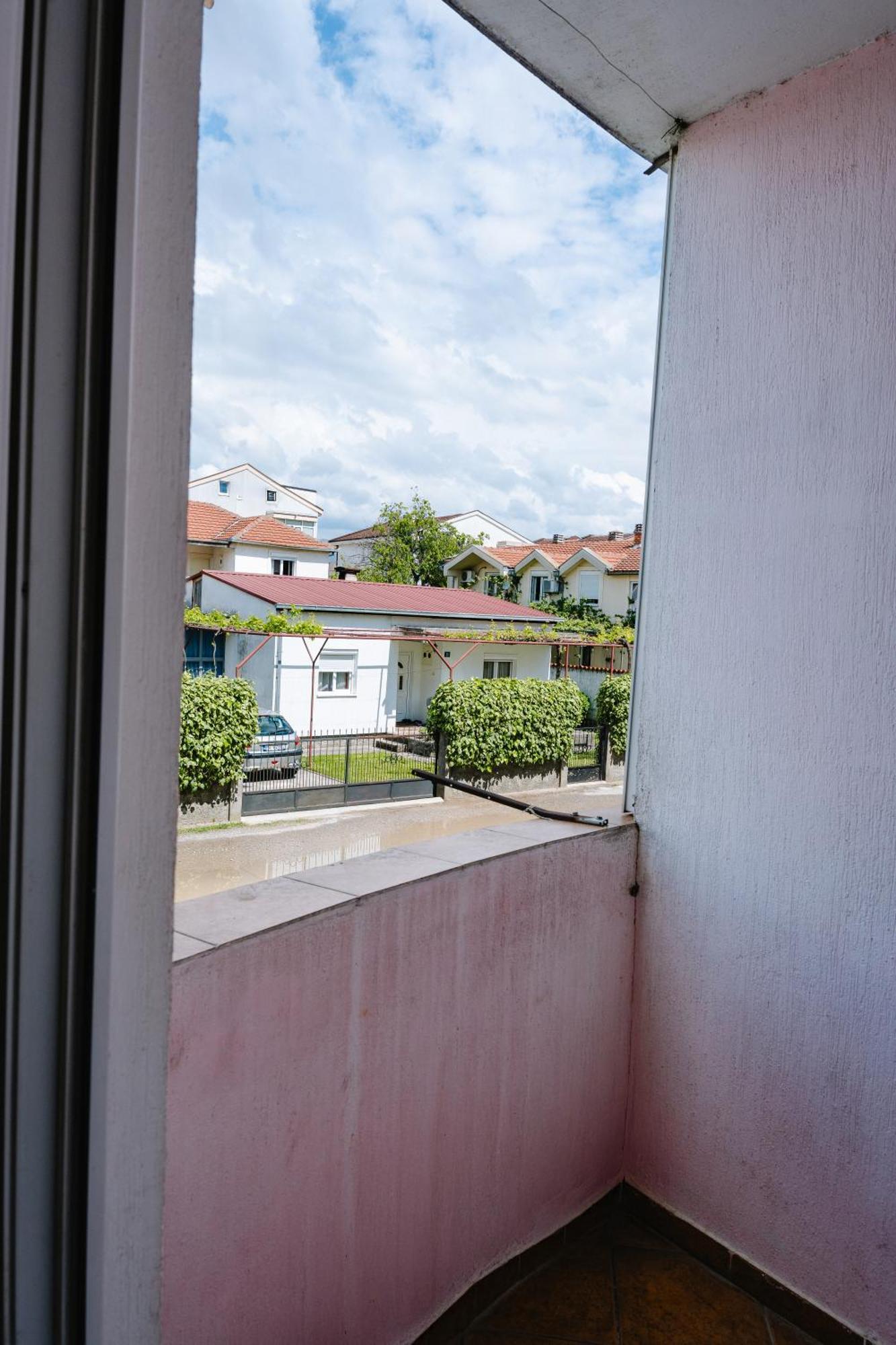 Apartman Stex Podgorica Exterior foto